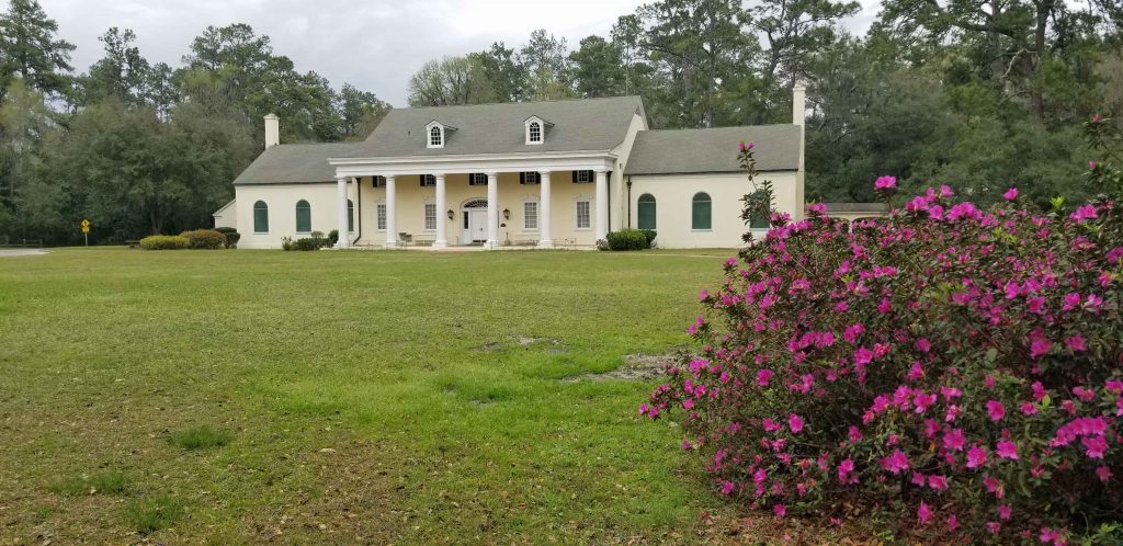 The main museum building at Stephen Foster State Park.